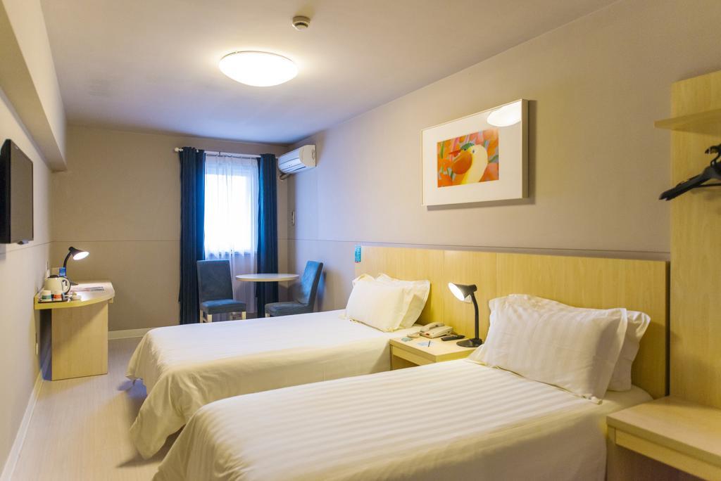 Jinjiang Inn Zhengzhou Zhongyuan Road Exterior photo
